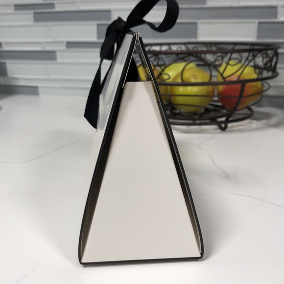 ❌SOLD❌Chanel Mini Shopping Bag/Box - Picture 2 of 5